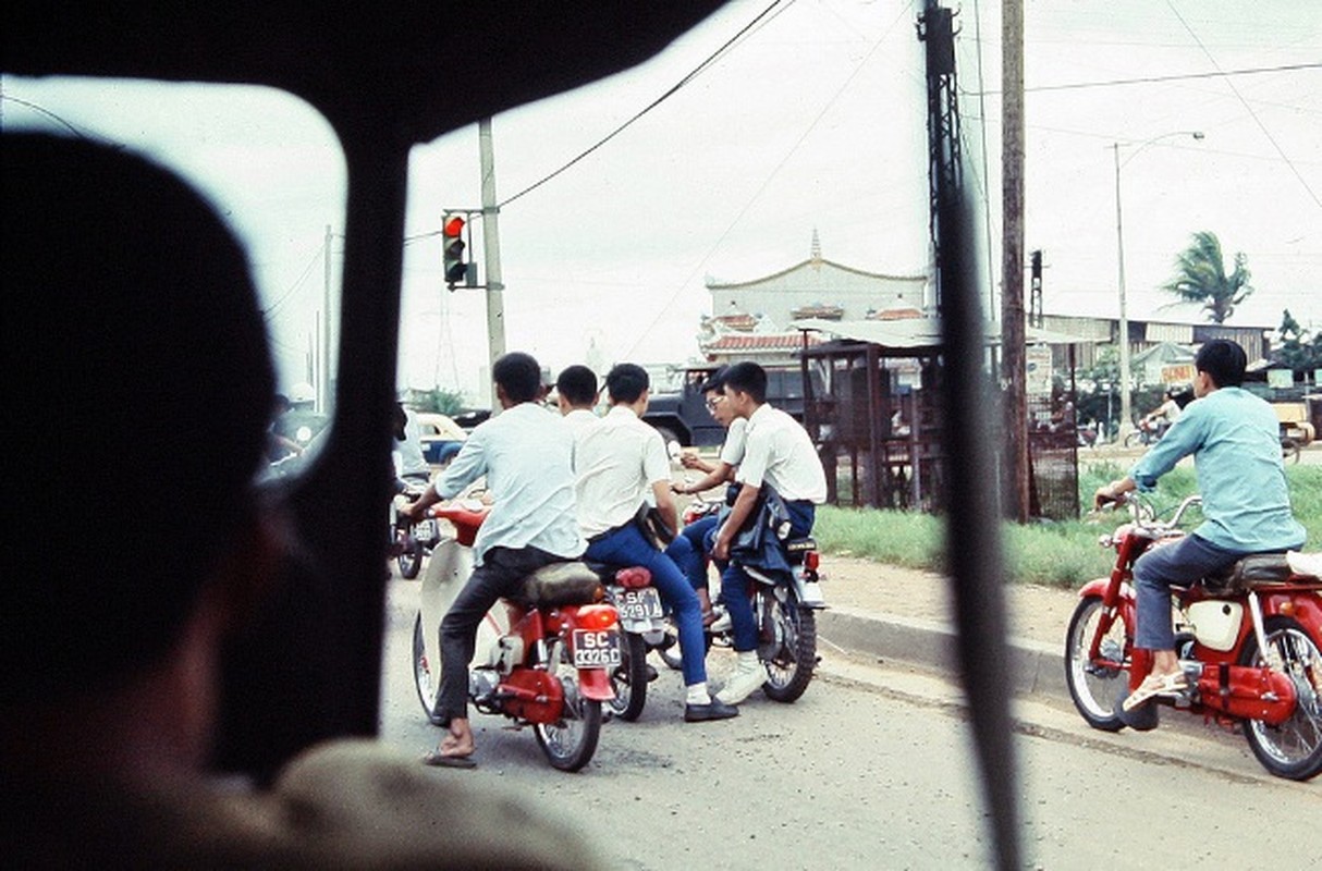 La lam hinh anh Sai Gon thap nien 1960 qua anh-Hinh-11