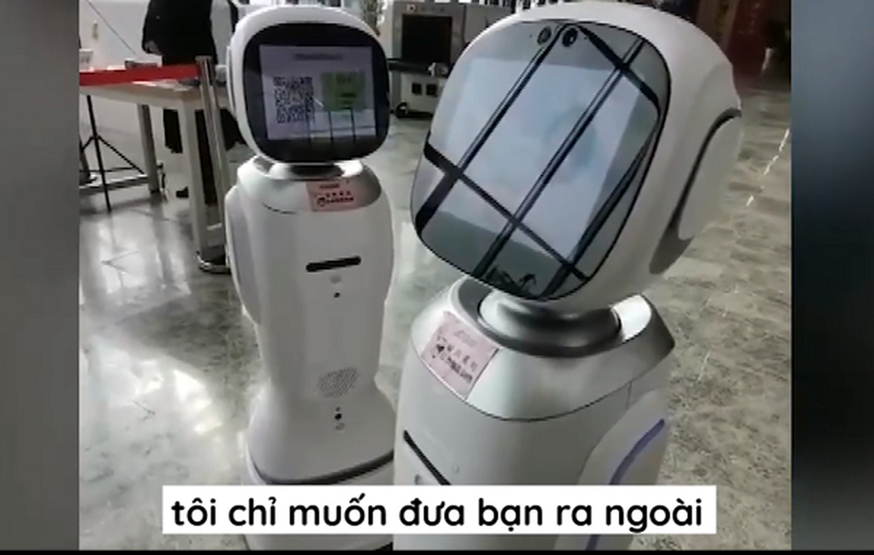 Thuc hu chuyen 2 robot “cai nhau” trong thu vien gay sot mang xa hoi-Hinh-5