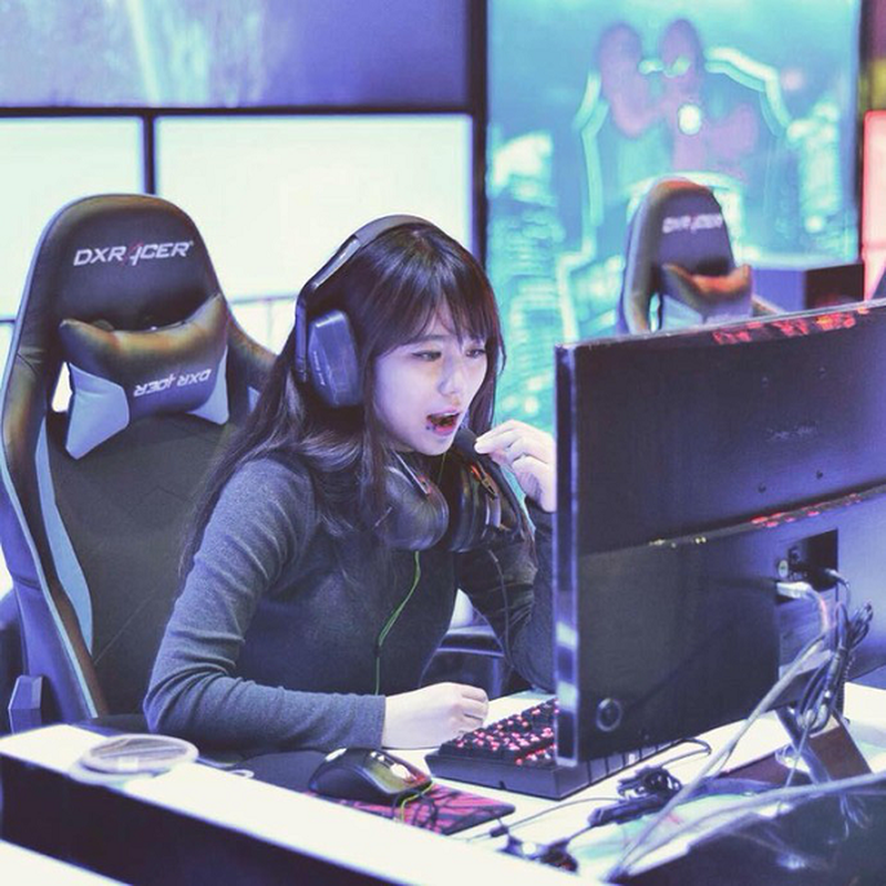 Loat my nhan nong bong, choi game gioi cua lang esport Viet Nam-Hinh-4