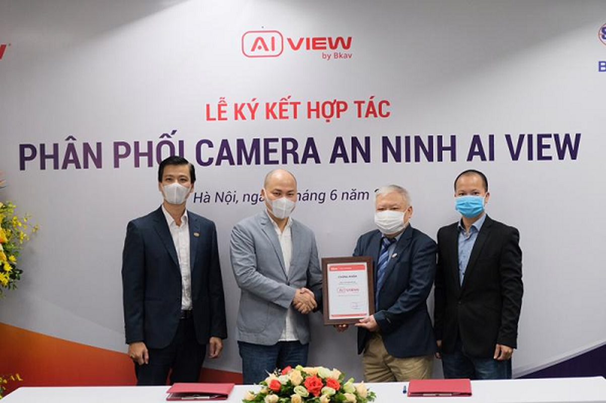 Cong nghe “dinh” sao, BKAV tham vong “ba chu” thi truong camera Viet Nam?