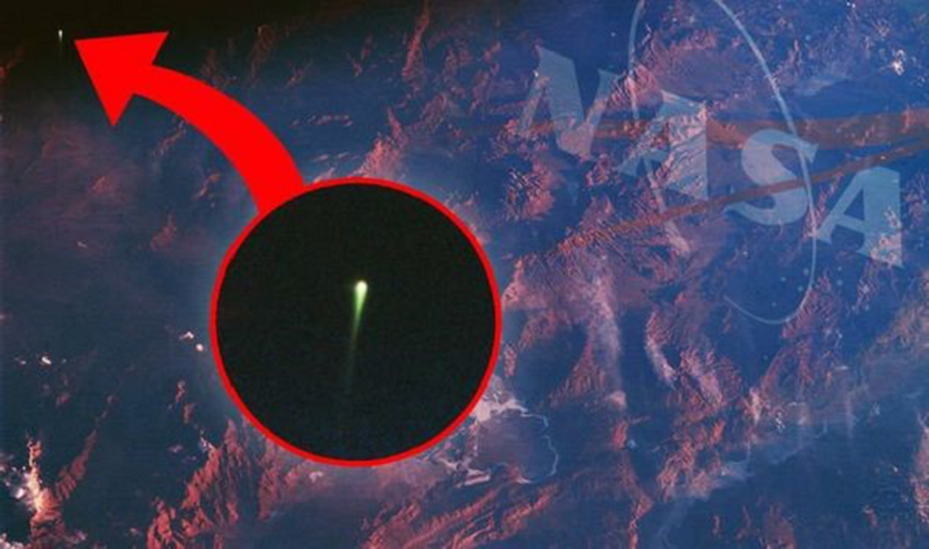 Chan dong hinh anh UFO xuat hien trong nhiem vu Apollo 7 cua NASA