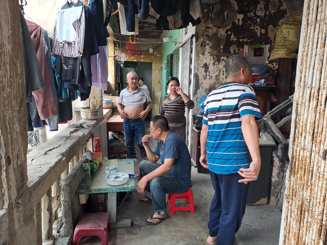 Hai Phong: Mat an mat ngu song trong khu tap the xuong cap nghiem trong-Hinh-4