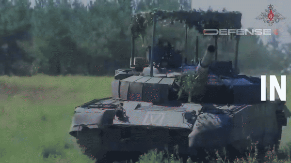 Nga tung xe tang T-80BVM Model 2023 vao tham chien o Ukraine-Hinh-22
