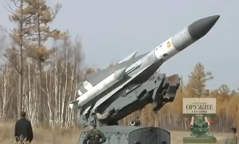 S-200 Ukraine ban ha 'radar bay' A-50U cua Nga?-Hinh-5