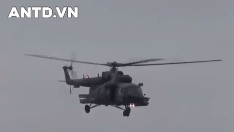 Nga dot kich chinh xac, pha huy hai truc thang Mi-8-Hinh-18