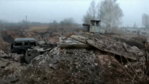 Tiem kich Su-34 trien khai vu khi 'thay doi cuoc choi' o Ukraine-Hinh-14