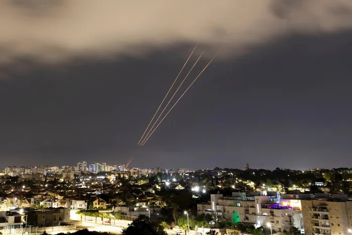 Israel quyet “tra dua” Iran, Trung Dong ben bo vuc nguy hiem-Hinh-4