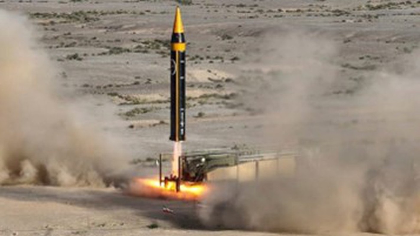 View - 	Tên lửa siêu thanh Fattah1 thực chiến Iran khiến quốc tế bất ngờ