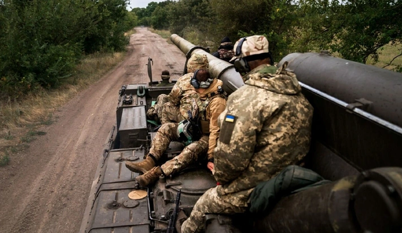 Ukraine “oan minh” chong do cac don tan cong cua quan Nga-Hinh-3