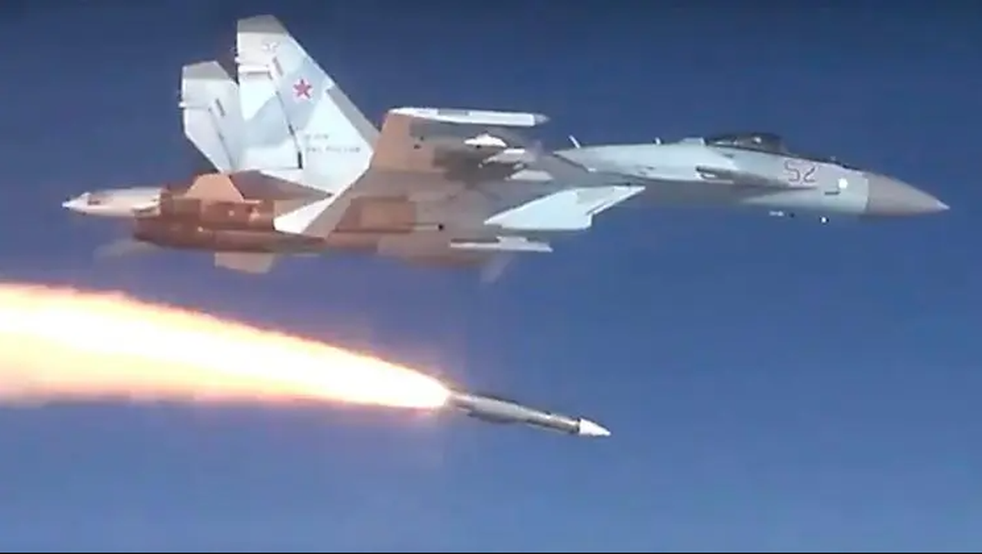 Su-30SM2 “bat kha chien bai” khi tich hop ten lua sieu vuot am R-37M