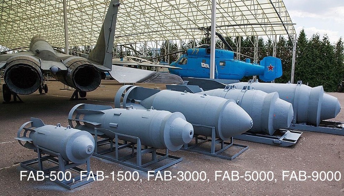 Sieu bom FAB-3000 cua Nga duoc trang bi bo canh luon sap tham chien-Hinh-9