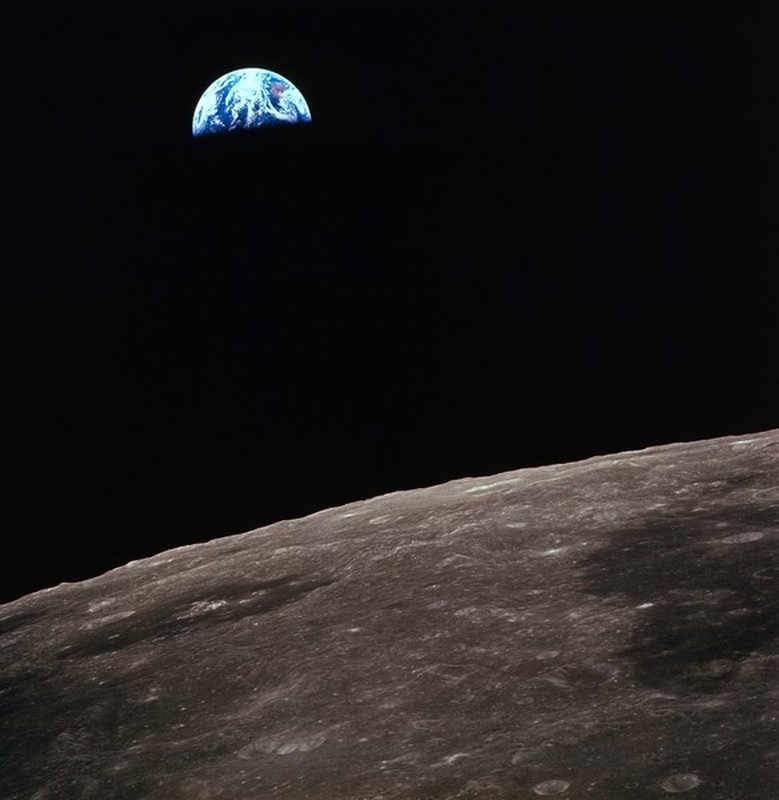 View - 	Mỹ từng có ý định cho nổ tung Mặt trăng bằng bom hạt nhân
