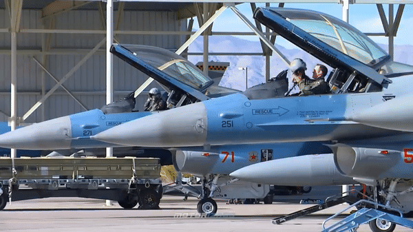 Tiem kich F-16 co the da tham chien tai Ukraine-Hinh-15