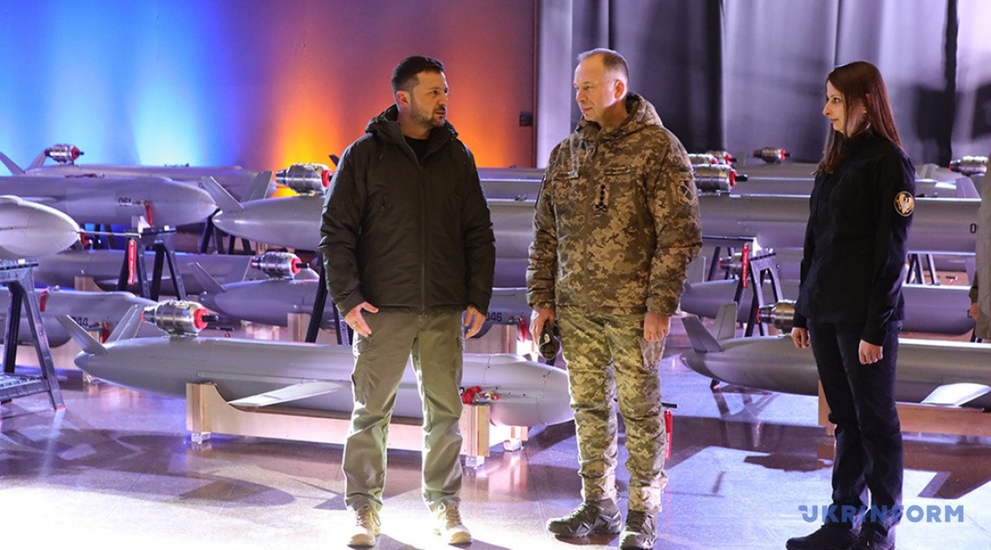 Bi mat UAV cam tu Peklo moi nhat cua Ukraine roi vao tay Nga?