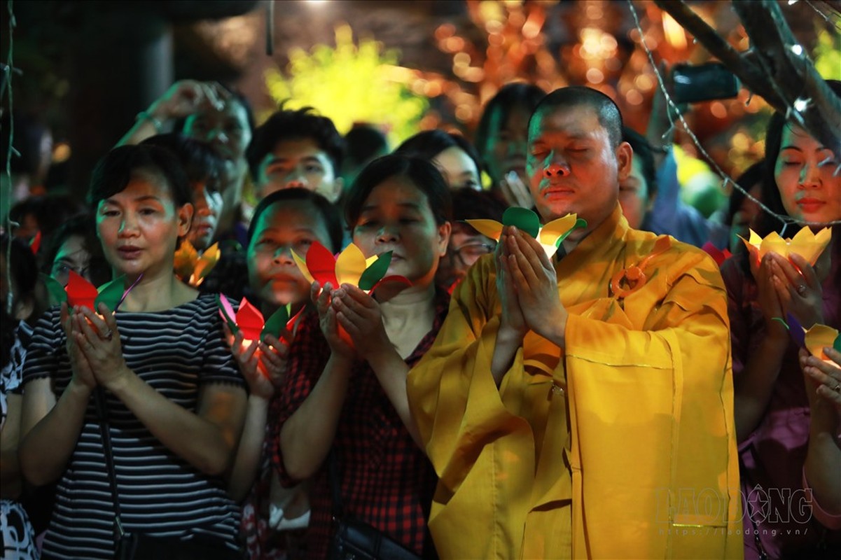 Chua Phuc Khanh noi tieng dang sao giai han the nao trong le Vu Lan?-Hinh-10