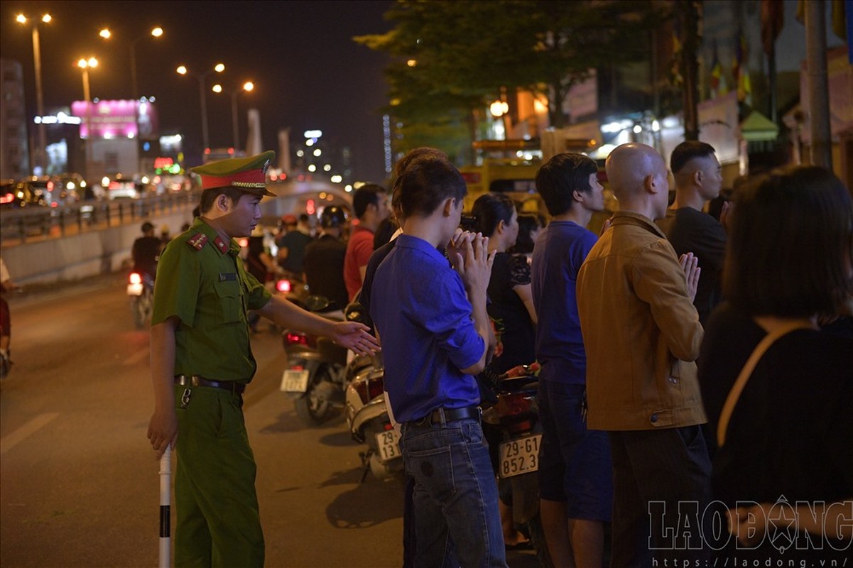 Chua Phuc Khanh noi tieng dang sao giai han the nao trong le Vu Lan?-Hinh-8