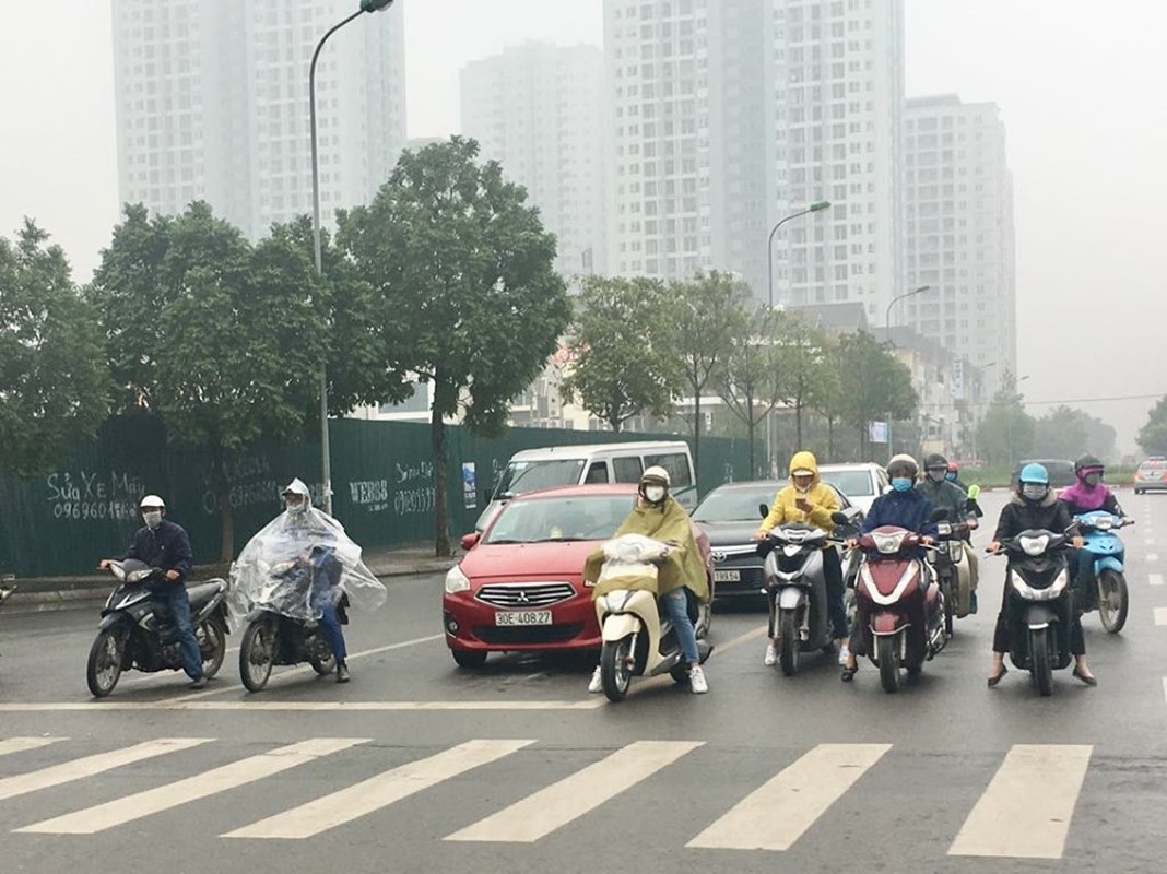 Nha cao tang Ha Noi “bien mat” vi suong mu day dac hon Sapa, Da Lat-Hinh-7