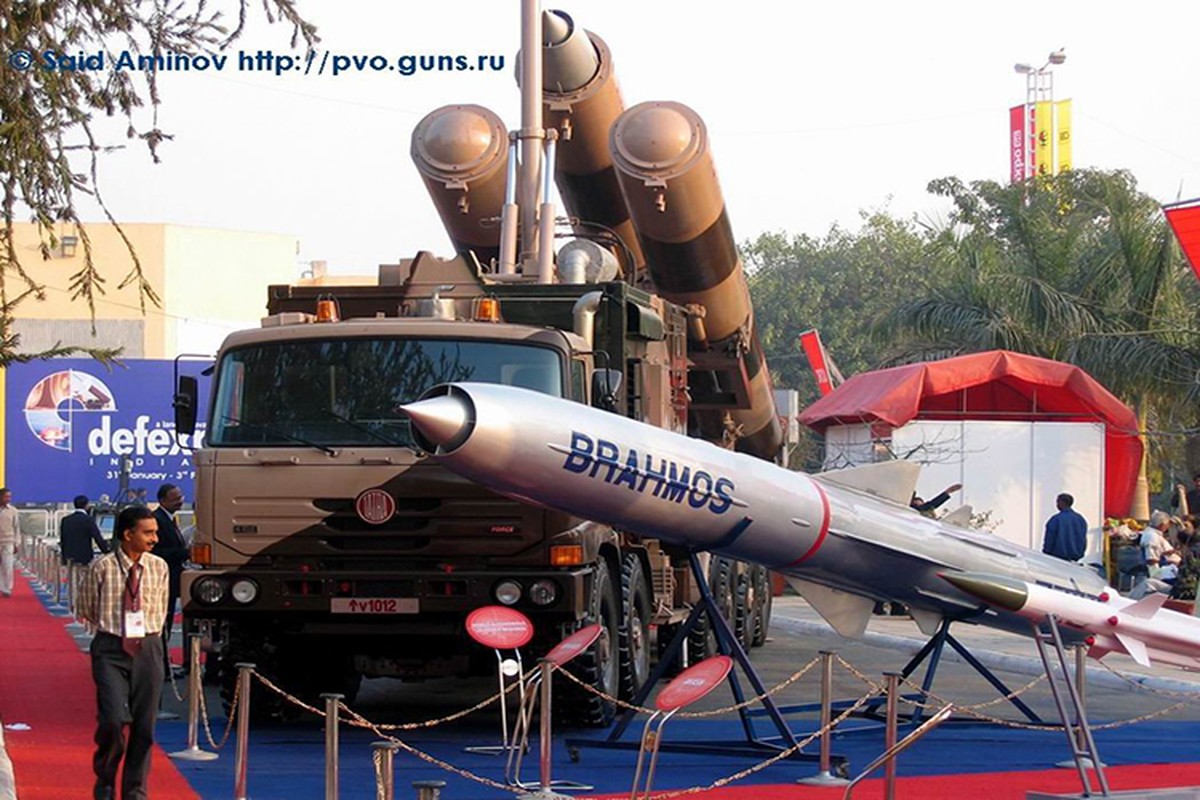 Viet Nam co the trien khai BrahMos bang phuong tien nao-Hinh-8