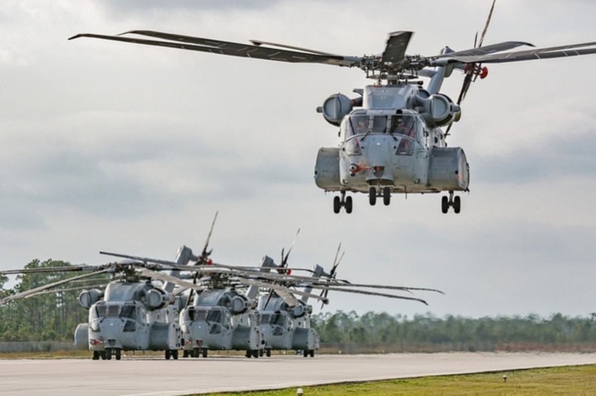 CH-53K doi thu  duy nhat cua &quot;ngua tho&quot; Mi-26T2 Nga-Hinh-15