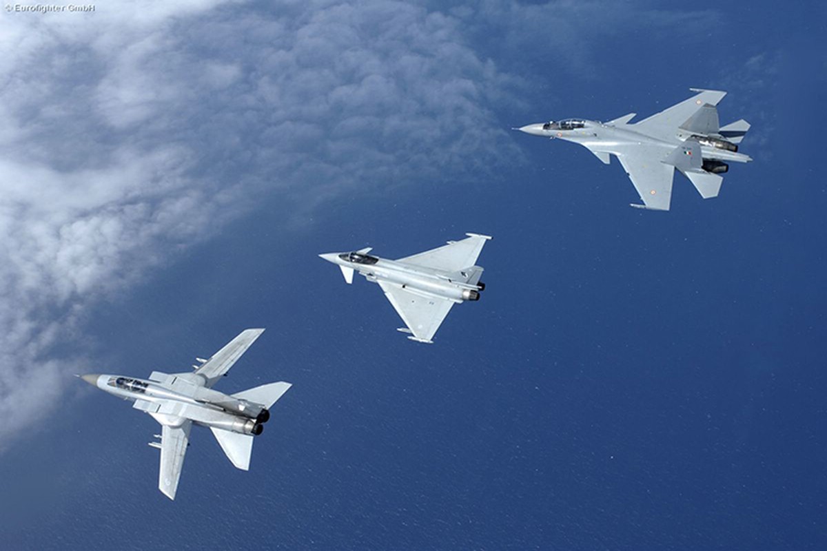 Eurofighter Typhoon: Cuong phong chau Au danh cho Su-35 cua Nga-Hinh-12