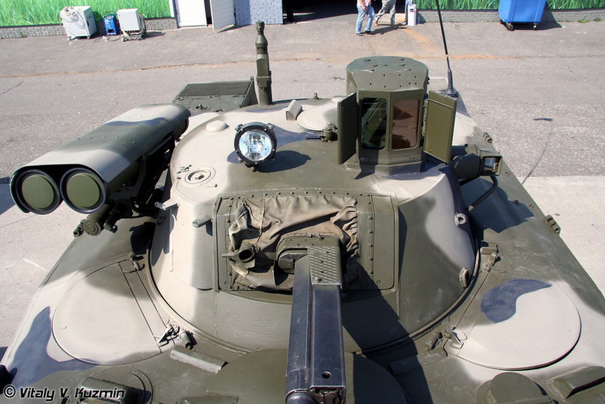 Het tien mua xe moi, Nga ngam ngui nang cap BMP-2 dung do-Hinh-9