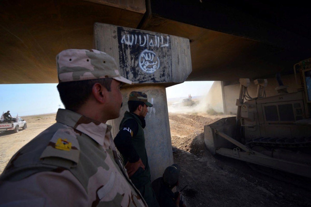Linh Iraq ram ro tien ve hang o cuoi cung cua IS-Hinh-9