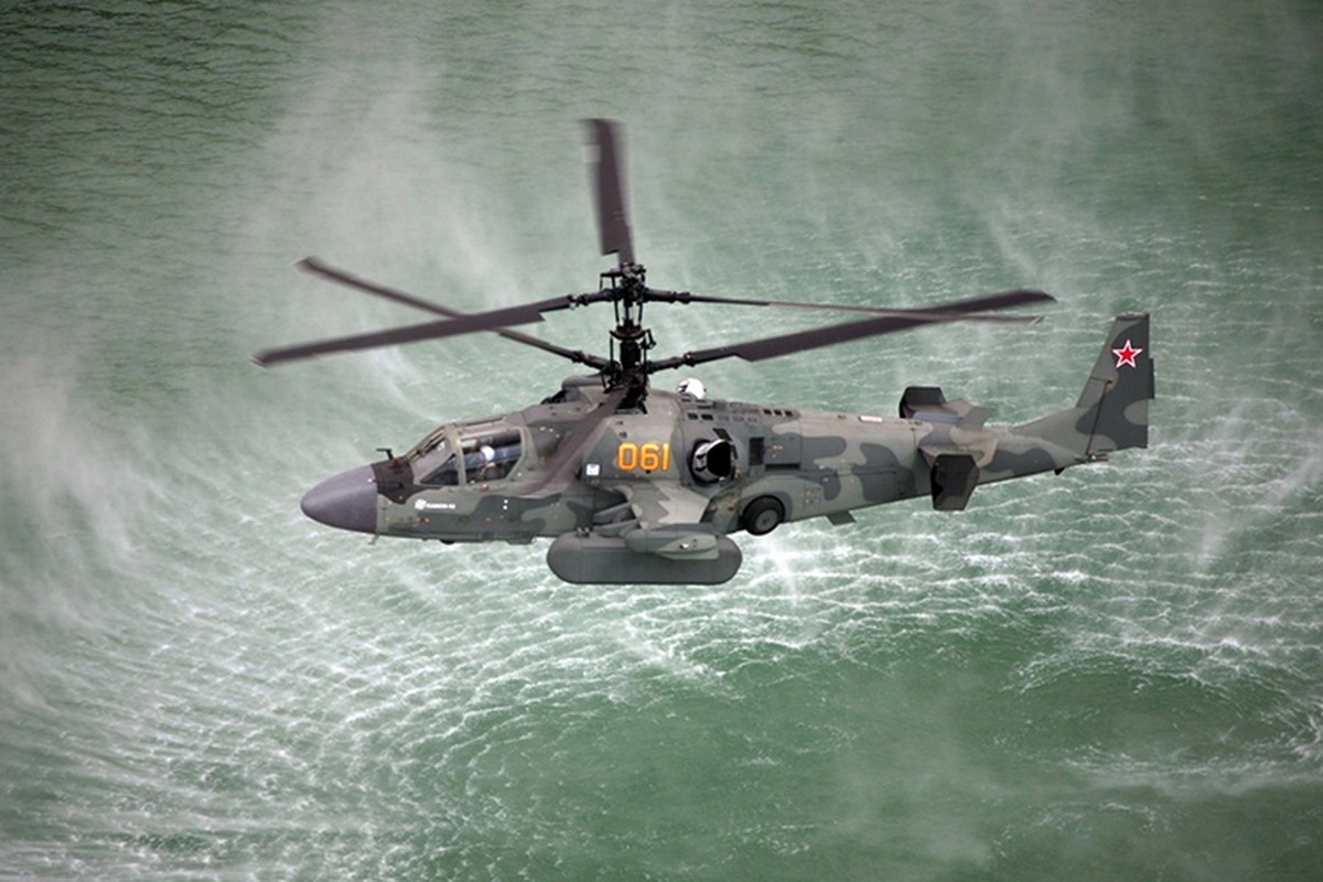 Hai quan Nga tai trang bi Ka-52K, “Chau ve Hop pho“-Hinh-6