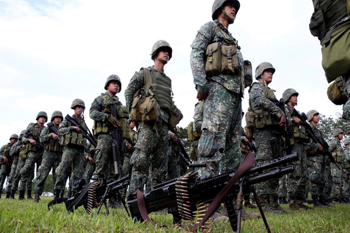 Het Ak-103, Nga lai ga ban sung chong tang RPG-7 cho Philippines-Hinh-8