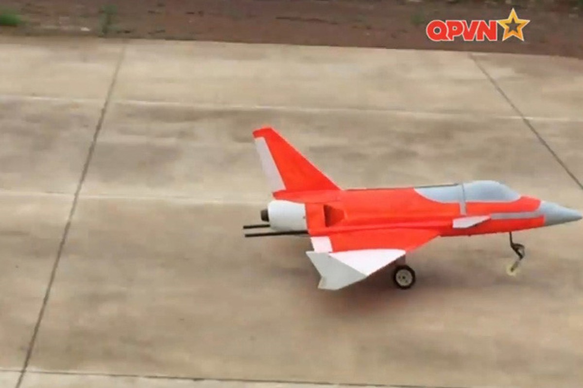 Than phuc thiet ke UAV toc do cao UAV-02 cua Viet Nam-Hinh-12