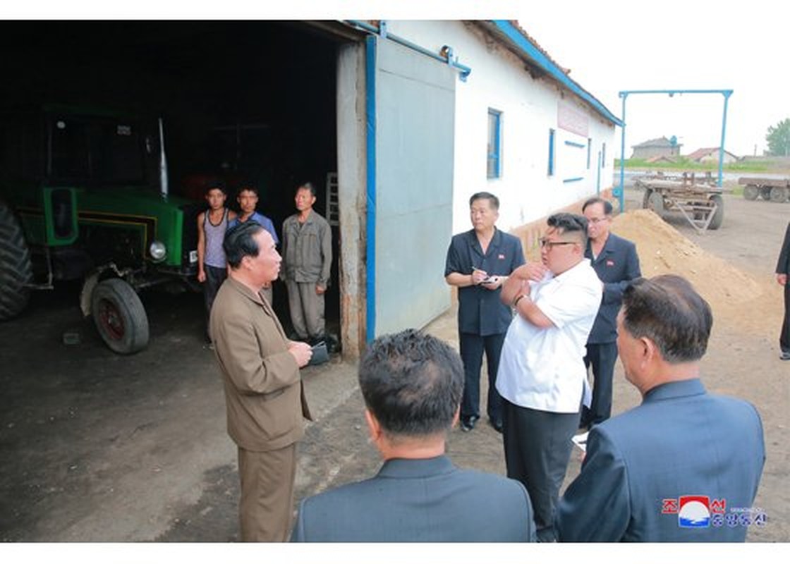 Ong Kim Jong Un thi sat khu kinh te gan bien gioi Trung Quoc-Hinh-4