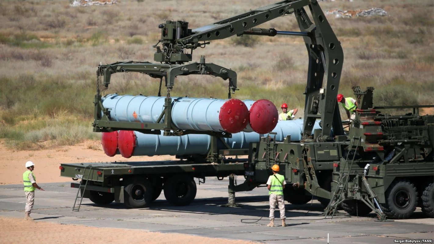 “Rong lua” S-400 uy luc gi hon S-300 ma Syria phai khao khat?-Hinh-7