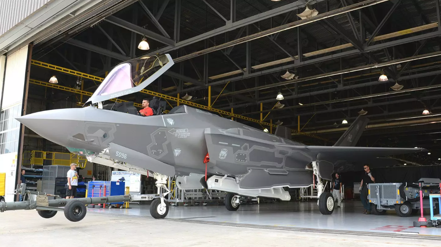 F-35 ngung bay tren toan the gioi va nghi an phu tung Trung Quoc-Hinh-9