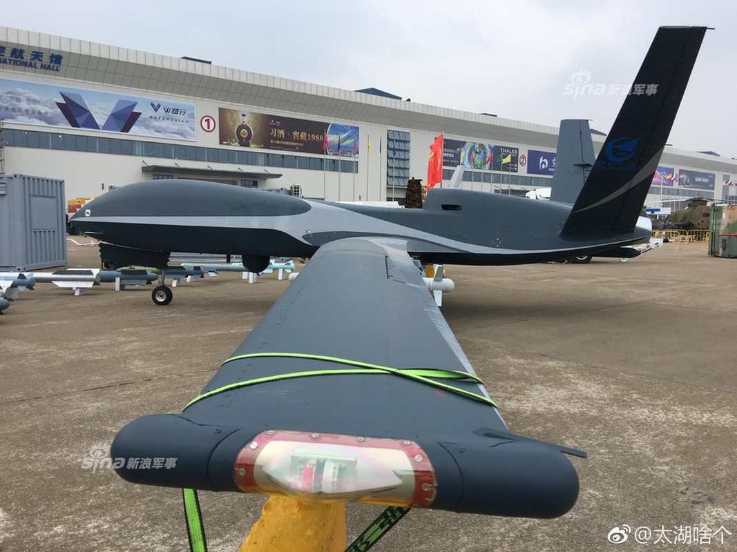Trung Quoc khoe UAV tan cong manh ngang 'Than chet' cua My-Hinh-3