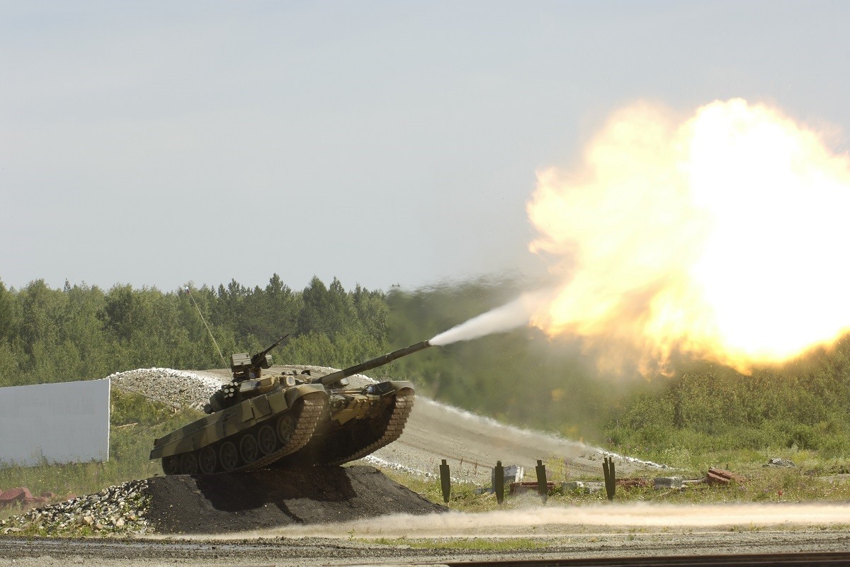 Tuyet dep T-90S Viet Nam vua chay, vua khai hoa tren khong