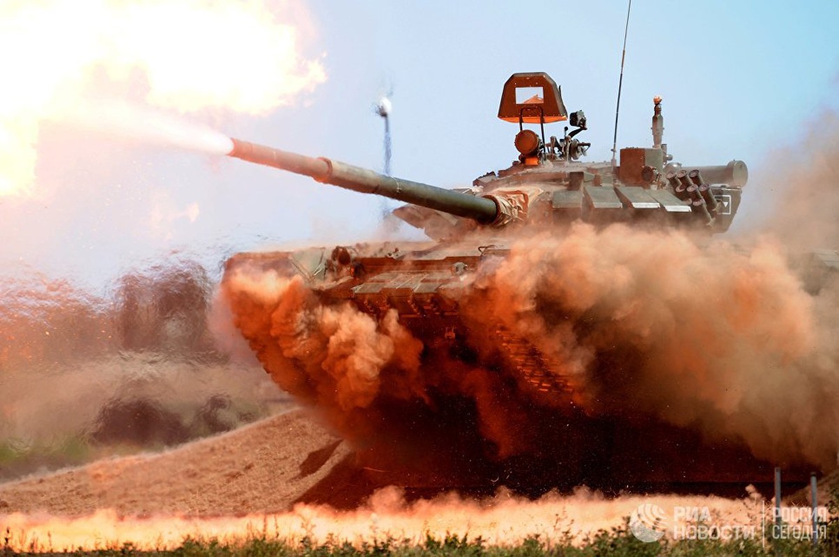 Nga chi can den T-72 cung du khien Ukraine khiep so-Hinh-10