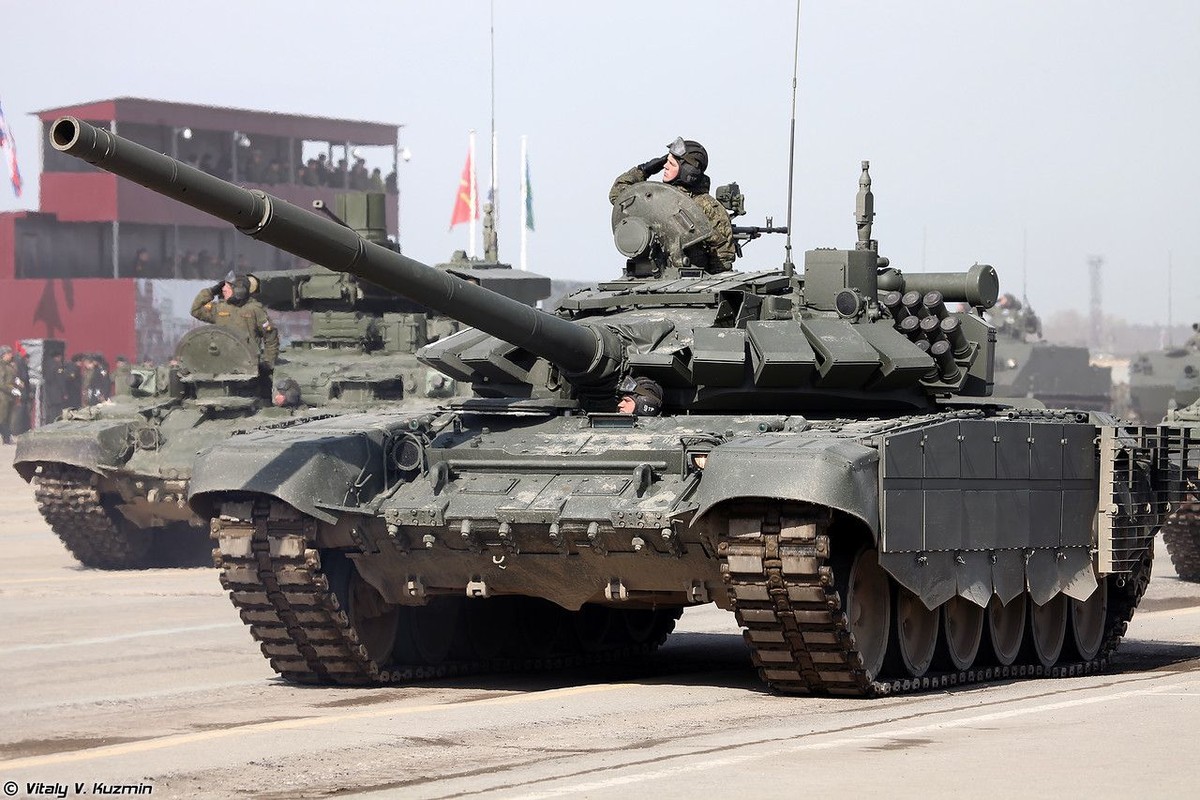 Nga chi can den T-72 cung du khien Ukraine khiep so-Hinh-6