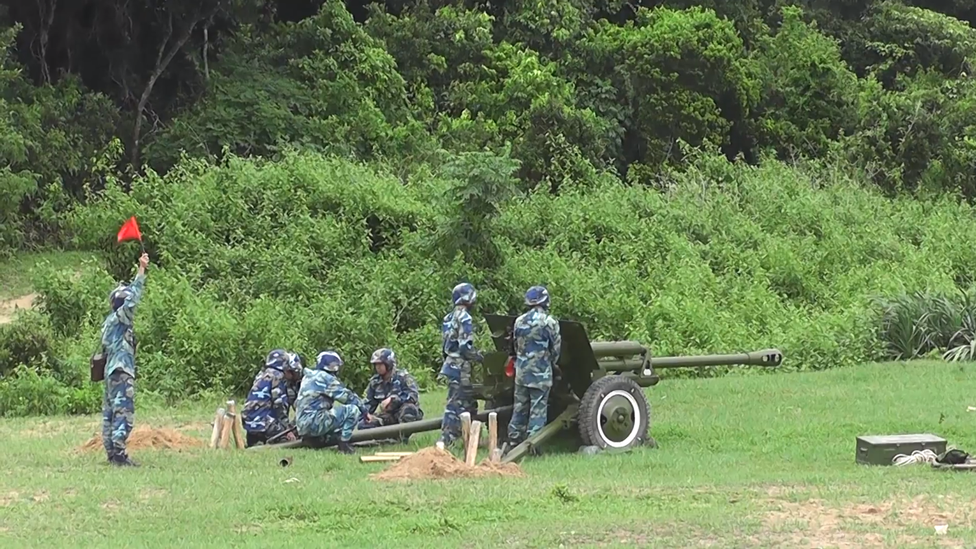 Nha may Z133 “hoi sinh” phao 76mm cho HQDB Viet Nam