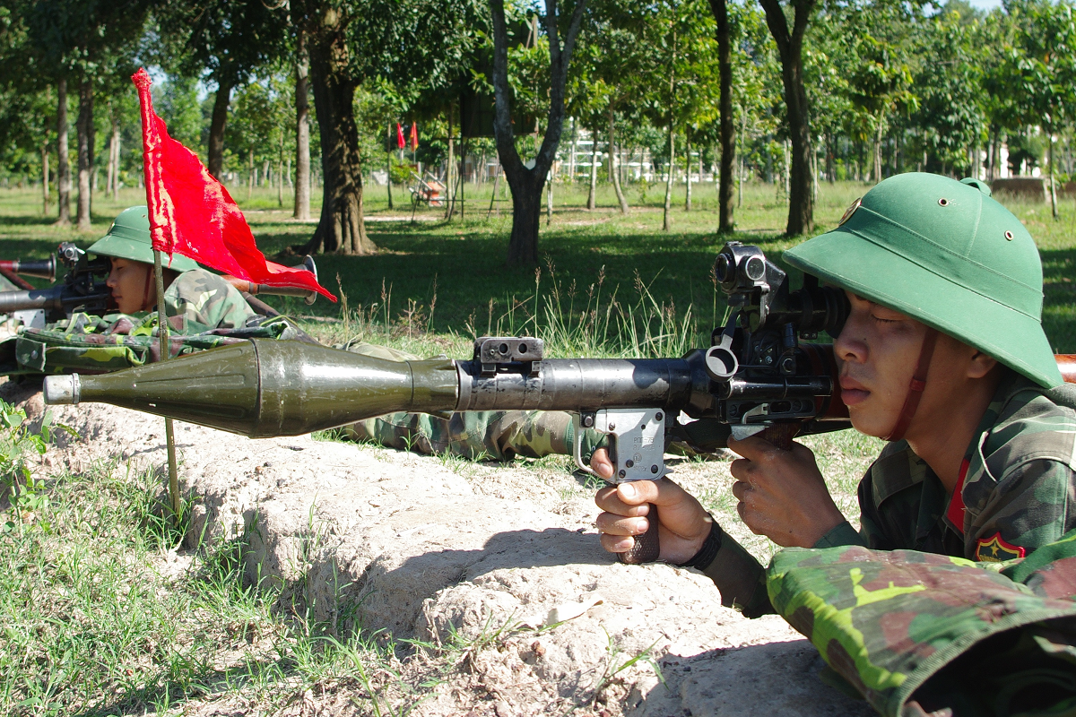 Sung chong tang B41: “Dai bac” vac vai cua Viet Nam-Hinh-7