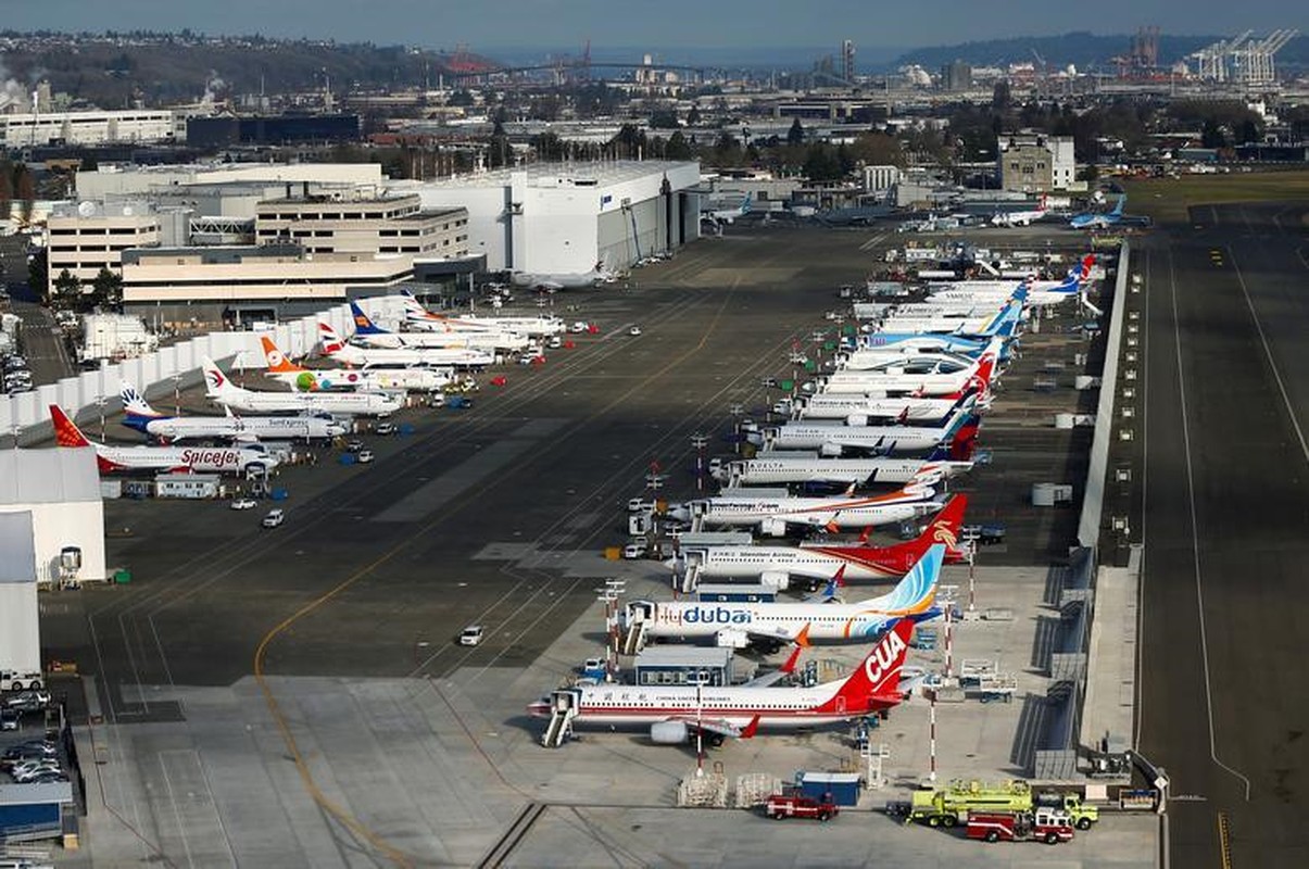 May bay 737 MAX bi bo mac chong tro tai nha may Boeing-Hinh-9