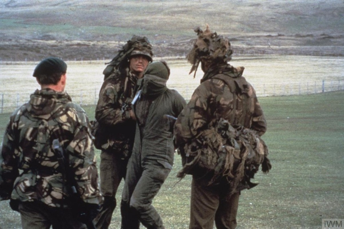 Anh: Nhin lai cuoc chien Falklands 37 nam truoc-Hinh-12
