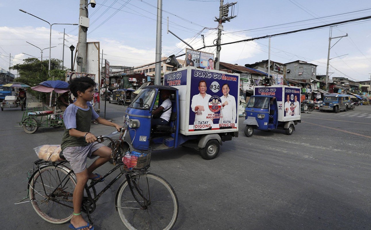 Bau cu Philippines - bai kiem tra giua ky cua ong Duterte