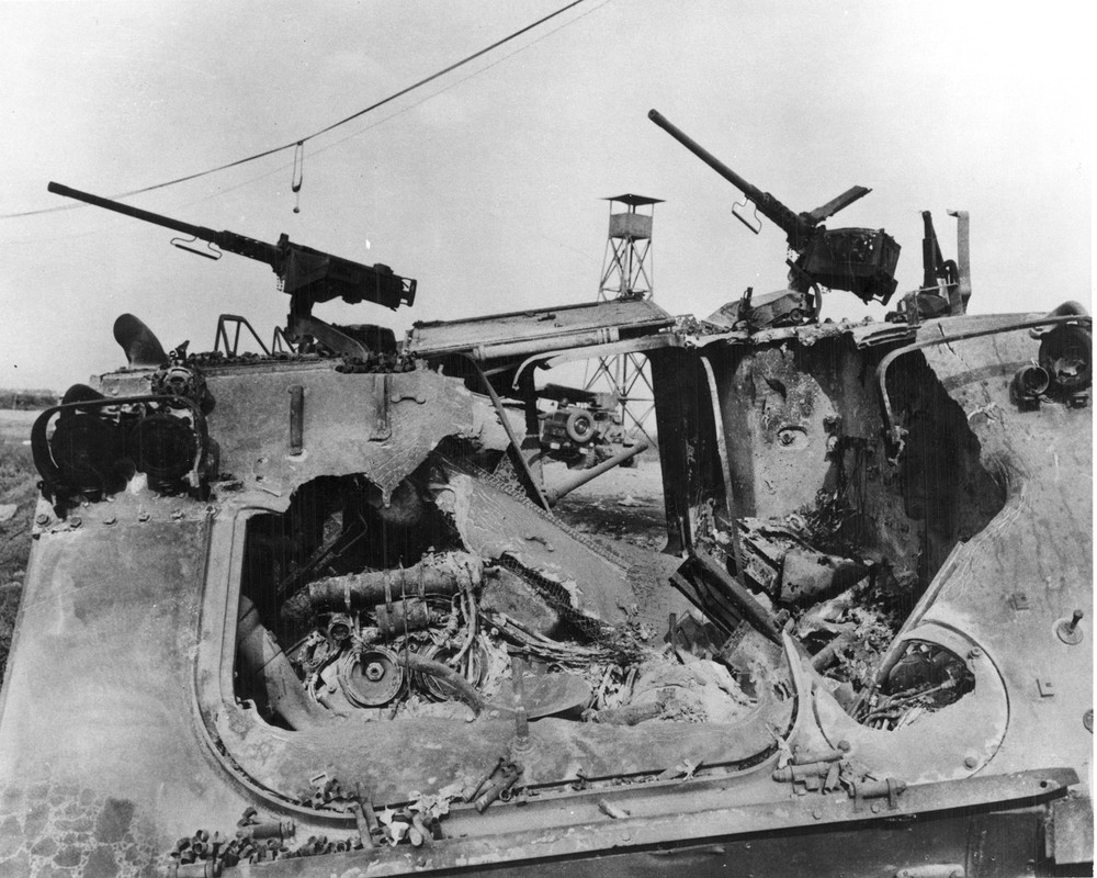 Kinh hoang “nghia dia” xe thiet giap M113 trong Chien tranh Viet Nam-Hinh-11