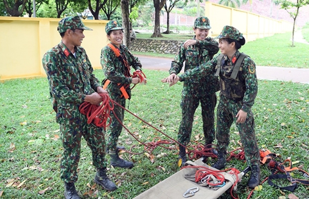 Army Games 2019: Trai nghiem phi thuong cua Quan y Viet Nam noi 