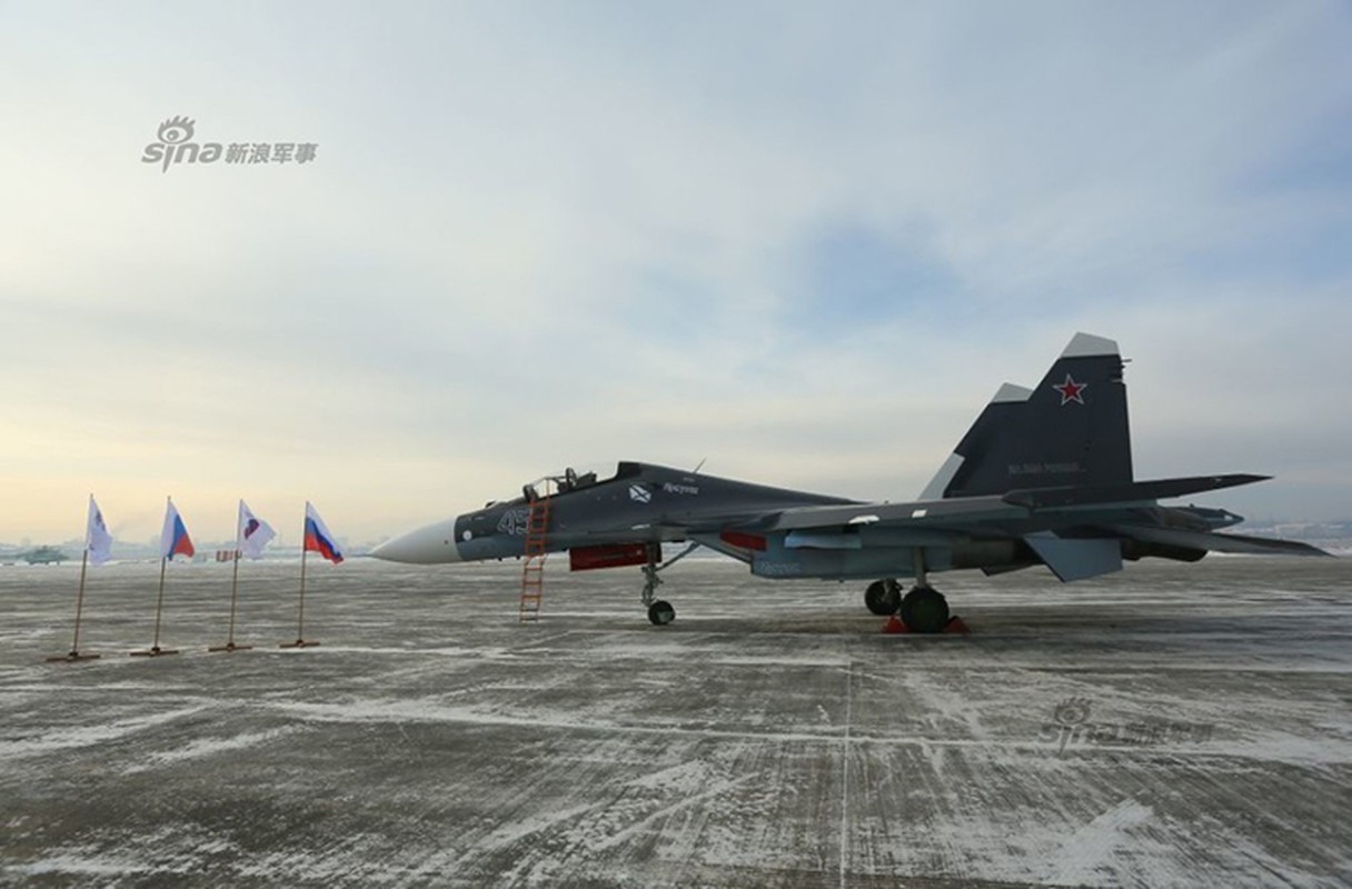 Lo dien dan tiem kich Su-30SM toi tan cua Hai quan Nga-Hinh-10