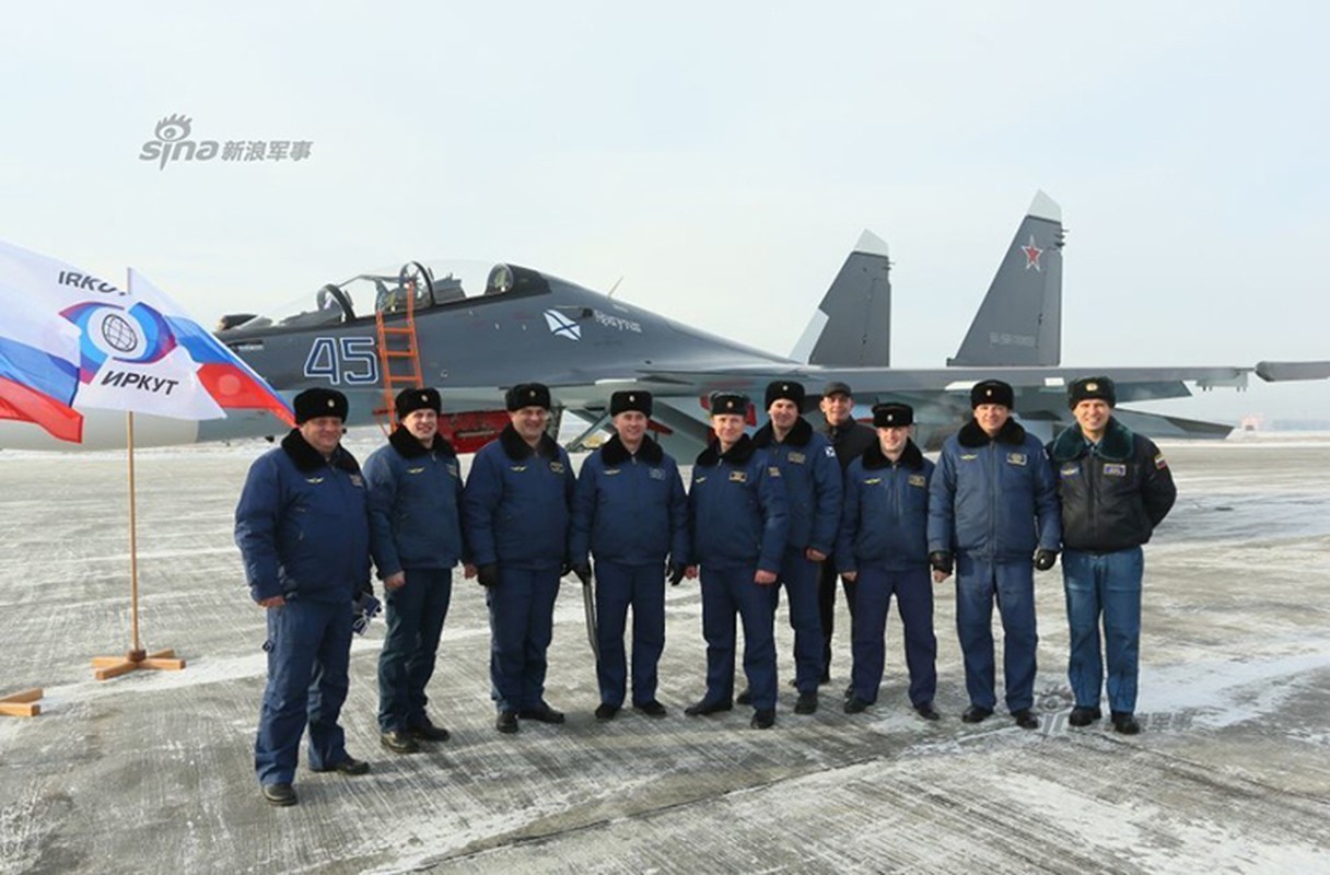 Lo dien dan tiem kich Su-30SM toi tan cua Hai quan Nga-Hinh-9