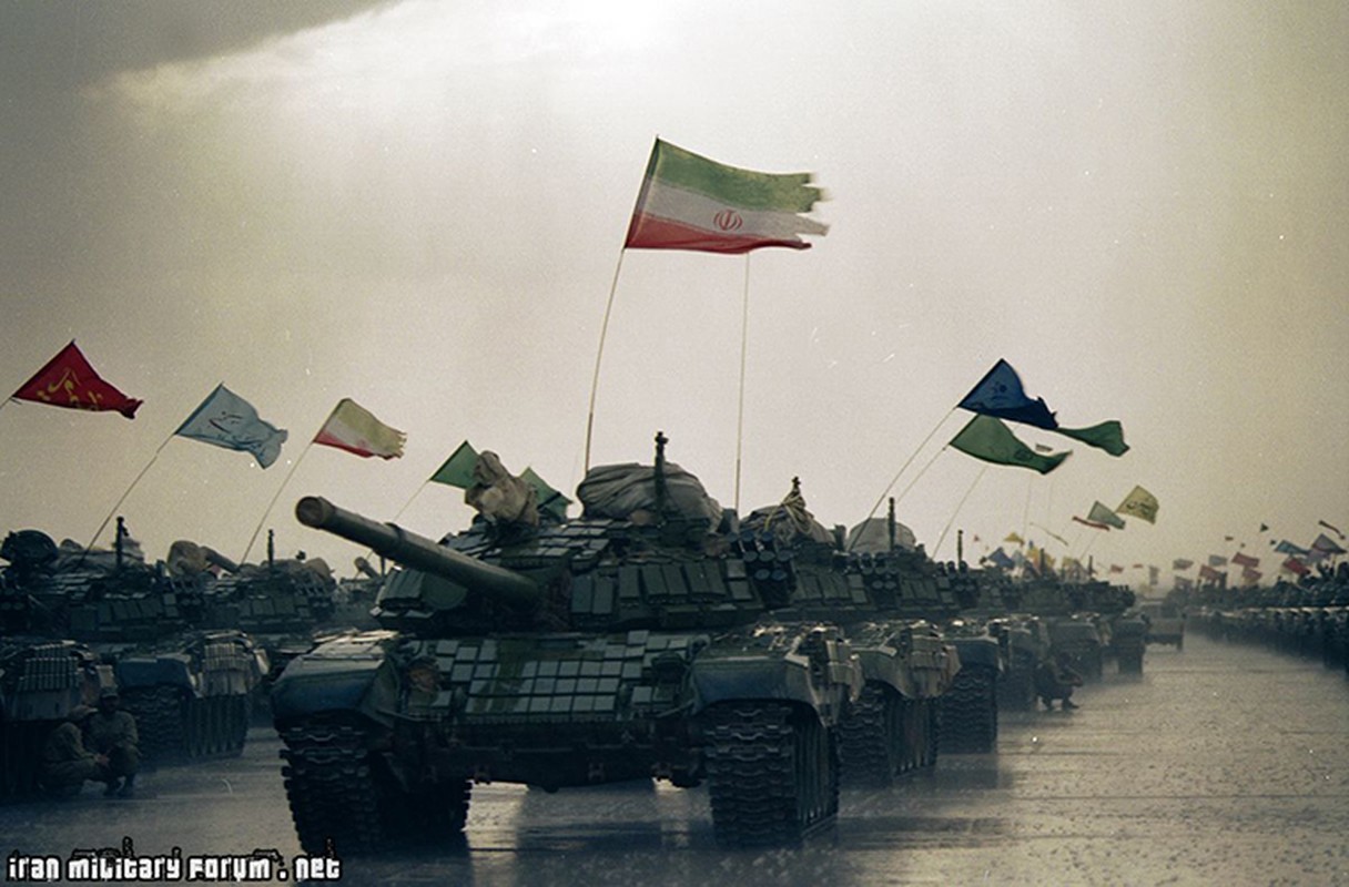 Them giap ERA, xe tang Iran se vuot troi T-90?