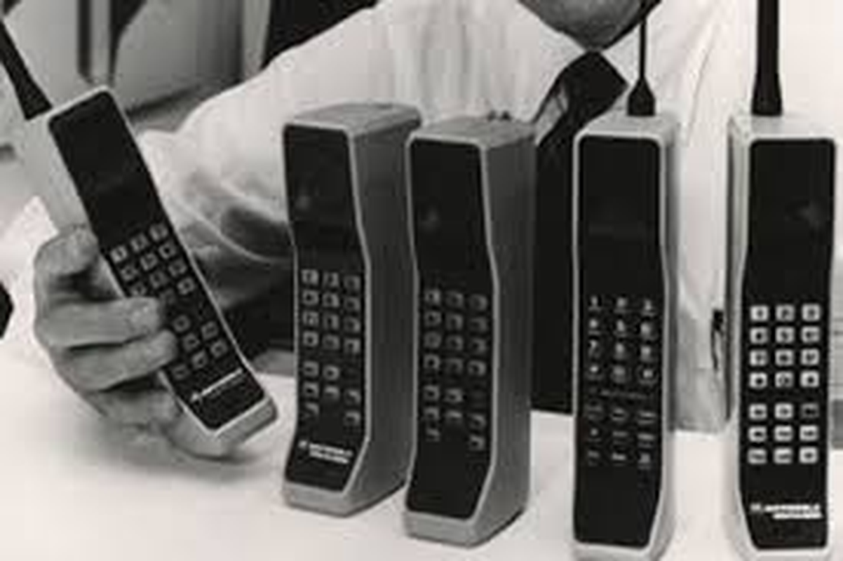 Hoa ra Smartphone su dung ngay nay duoc du doan tu nam 1956-Hinh-6