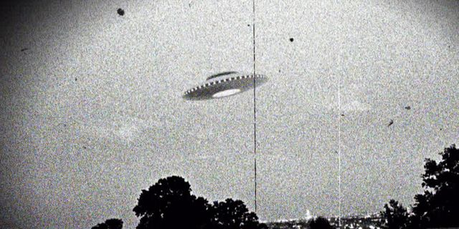 Nong: Australia cong bo tai lieu mat ve UFO 