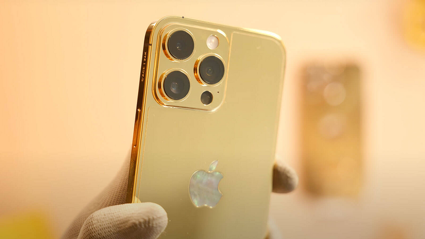 Me man suc hut cua iPhone 14 Pro va Pro Max mau vang Gold-Hinh-10