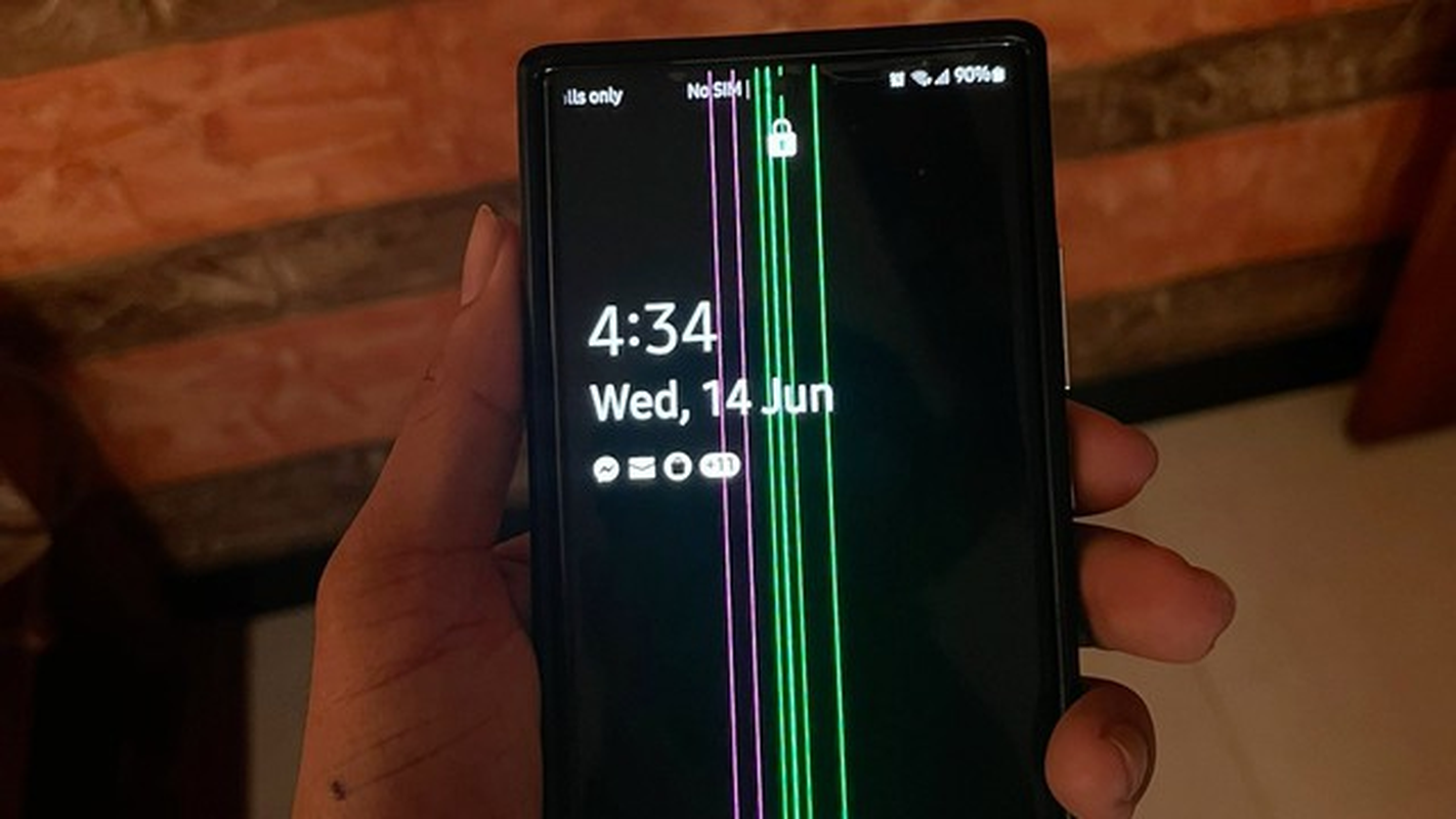 Galaxy Note 20 Ultra gap su co man hinh, Samsung ly giai sao?